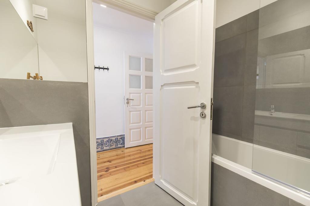 Lovelystay - Downtown Magnificent Flat Lisboa Eksteriør bilde